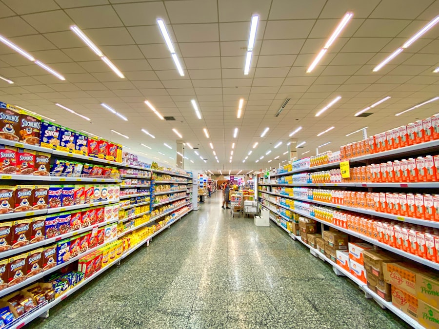 Vitrines réfrigérées d'une grande surface alimentaire